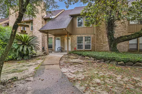 1011 Hamblen Rd #205, Kingwood, TX 77339