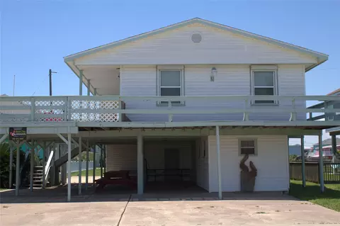 4214 Liberty Dr, Galveston, TX 77554
