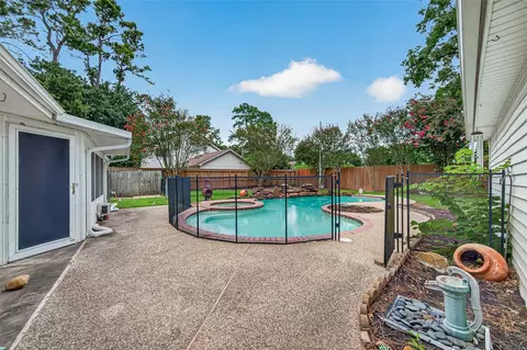 Exterior - 16806 Deep Pines Dr, Spring, TX 77379 photo 3 of 9
