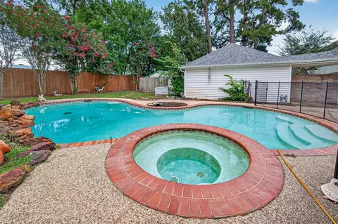 Exterior - 16806 Deep Pines Dr, Spring, TX 77379 photo 5 of 9