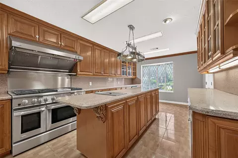 Kitchen - 16806 Deep Pines Dr, Spring, TX 77379 photo 5 of 5
