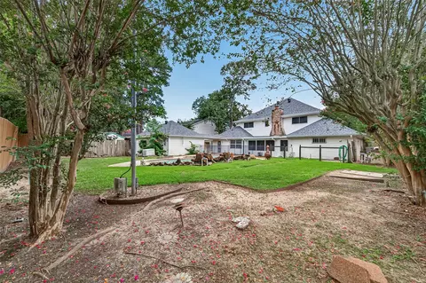 Exterior - 16806 Deep Pines Dr, Spring, TX 77379 photo 8 of 9