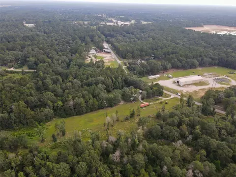 18336 Old Highway 105 E, Cleveland, TX 77328