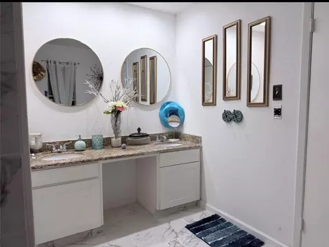 Bath - 4926 Temple Bell Dr, Spring, TX 77388 photo 2 of 4