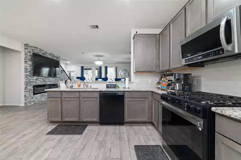 Kitchen - 2248 Forest Chestnut Dr, Spring, TX 77386 photo 2 of 2