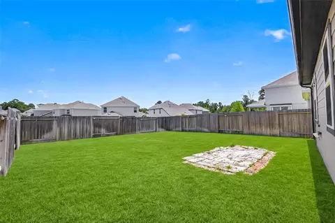 Exterior - 13758 Goldeye Dr, Conroe, TX 77384 photo 9 of 10