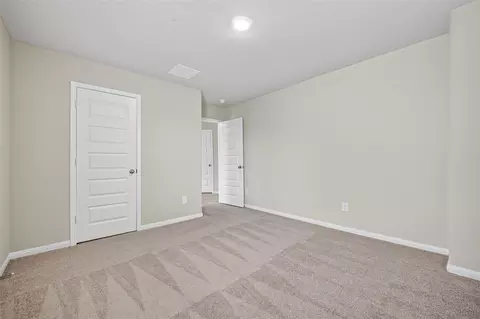 Bedroom - 13758 Goldeye Dr, Conroe, TX 77384 photo 15 of 16