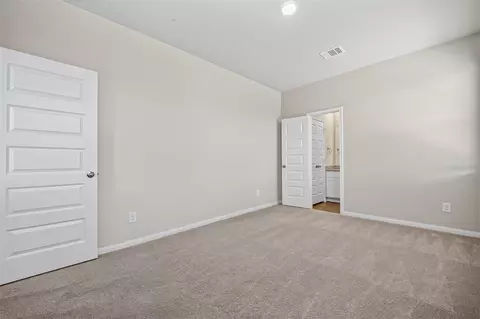 Bedroom - 13758 Goldeye Dr, Conroe, TX 77384 photo 4 of 16