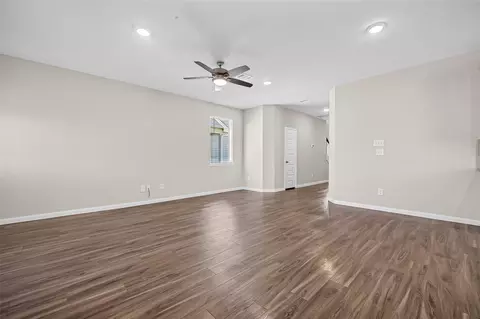 Living - 13758 Goldeye Dr, Conroe, TX 77384 photo 6 of 6