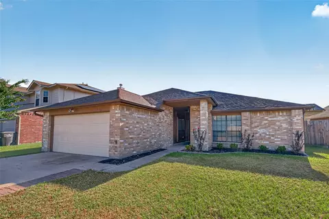 11410 Sunny Creek Dr, Houston, TX 77066