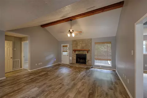 Living - 147 Thunderbird Dr, Conroe, TX 77304 photo 1 of 3