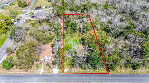 524 N Oak St, Texas City, TX 77591