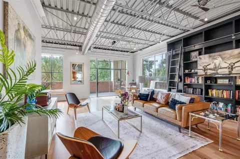 1708 Washington Ave #C, Houston, TX 77007