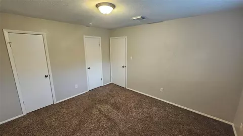 Bedroom - 6627 Fallengate Dr, Spring, TX 77373 photo 5 of 6