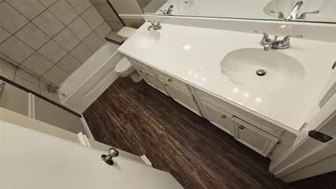 Bath - 6627 Fallengate Dr, Spring, TX 77373 photo 1 of 2