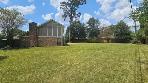 Exterior - 6627 Fallengate Dr, Spring, TX 77373 photo 2 of 2