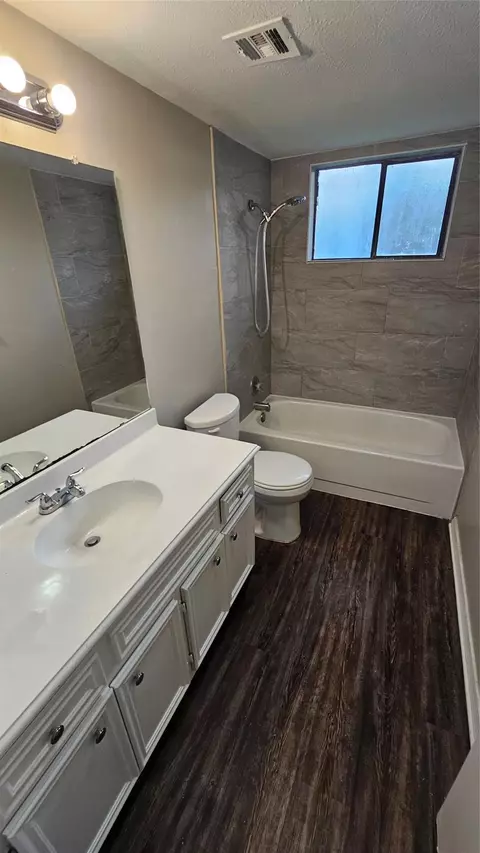 Bath - 6627 Fallengate Dr, Spring, TX 77373 photo 2 of 2
