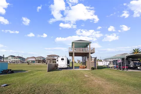 855 S Sage Rd, Crystal Beach, TX 77650