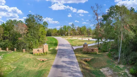 10886 Ruger Rd, Willis, TX 77378 photo 3