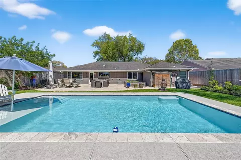 4325 Willowbend Blvd, Houston, TX 77035