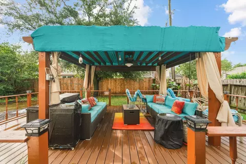 Exterior - 5619 Roserock Ln, Spring, TX 77379 photo 4 of 9