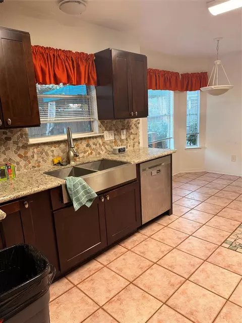 Kitchen - 5619 Roserock Ln, Spring, TX 77379 photo 1 of 4