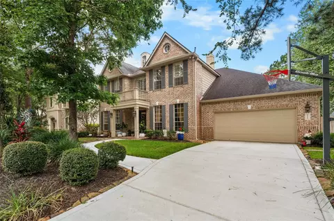131 E Beckonvale Cir, The Woodlands, TX 77382