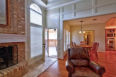 Entry Way - 6018 Spring Creek Ln, Spring, TX 77379 photo 5 of 5