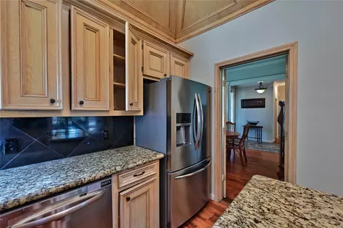 Kitchen - 6018 Spring Creek Ln, Spring, TX 77379 photo 6 of 7