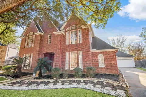 8411 Rockford Hall Dr, Spring, TX 77379