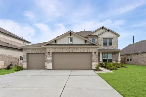 8322 Amethyst Valley Ln, Angleton, TX 77515