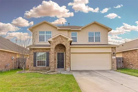 17323 Stonehedge Dr, Houston, TX 77073