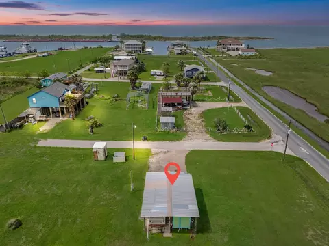 4124 Bush Rd, Crystal Beach, TX 77650