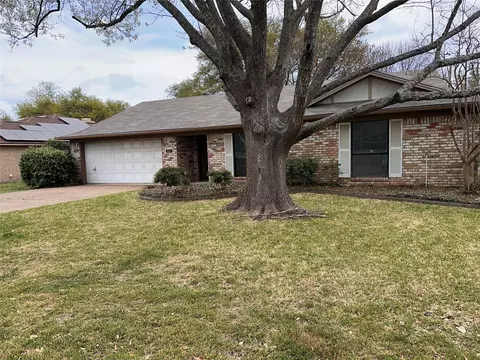 245 Fieldcrest Dr, Hewitt, TX 76643 photo 1
