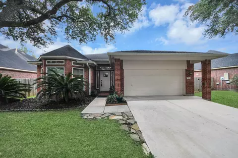 4634 Jaymar Dr, Sugar Land, TX 77479