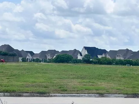 3580 Trenton Ln, Beaumont, TX 77706