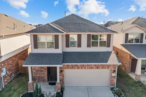 4203 W Bayou Maison Cir, Dickinson, TX 77539