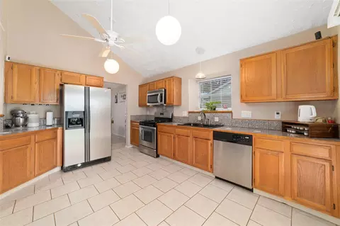 Kitchen - 3315 Haydee Rd, Spring, TX 77388 photo 2 of 3