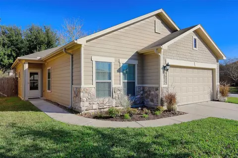 2032 Lost Pine Ct, Conroe, TX 77304 photo 1