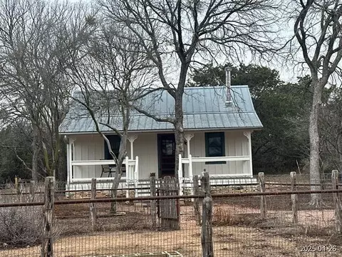 9638 Doss Spring Creek Rd, Doss, TX 78618 photo 1