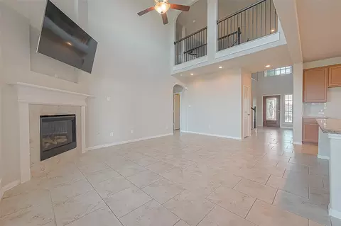 Living - 3795 Lake Bend Shore Dr, Spring, TX 77386 photo 2 of 4