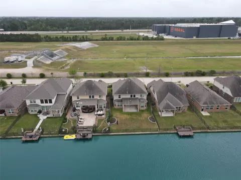 View/Area - 3795 Lake Bend Shore Dr, Spring, TX 77386 photo 4 of 5