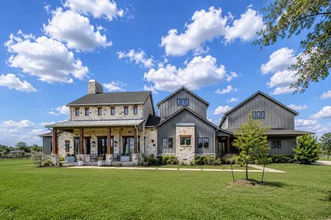 4803 Riverbend Ct, Fulshear, TX 77441