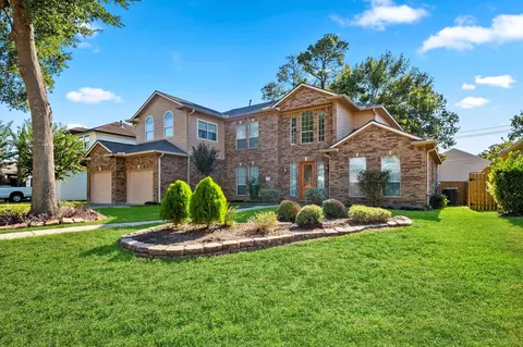 14911 Hyde Park Pl, Houston, TX 77069