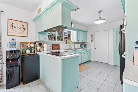 Kitchen - 17607 Cassina Dr, Spring, TX 77388 photo 1 of 4