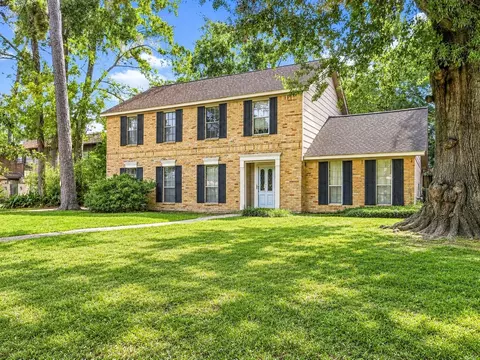 Exterior - 17607 Cassina Dr, Spring, TX 77388 photo 4 of 10