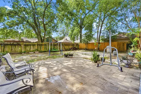 Exterior - 17607 Cassina Dr, Spring, TX 77388 photo 7 of 10