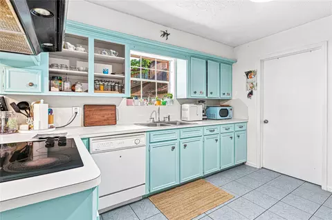 Kitchen - 17607 Cassina Dr, Spring, TX 77388 photo 3 of 4