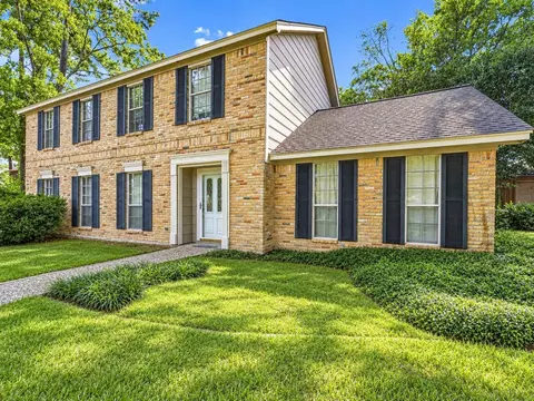 Exterior - 17607 Cassina Dr, Spring, TX 77388 photo 5 of 10