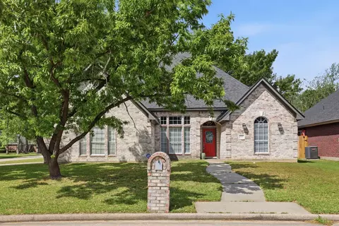 21703 Windsor Castle Dr, Spring, TX 77388